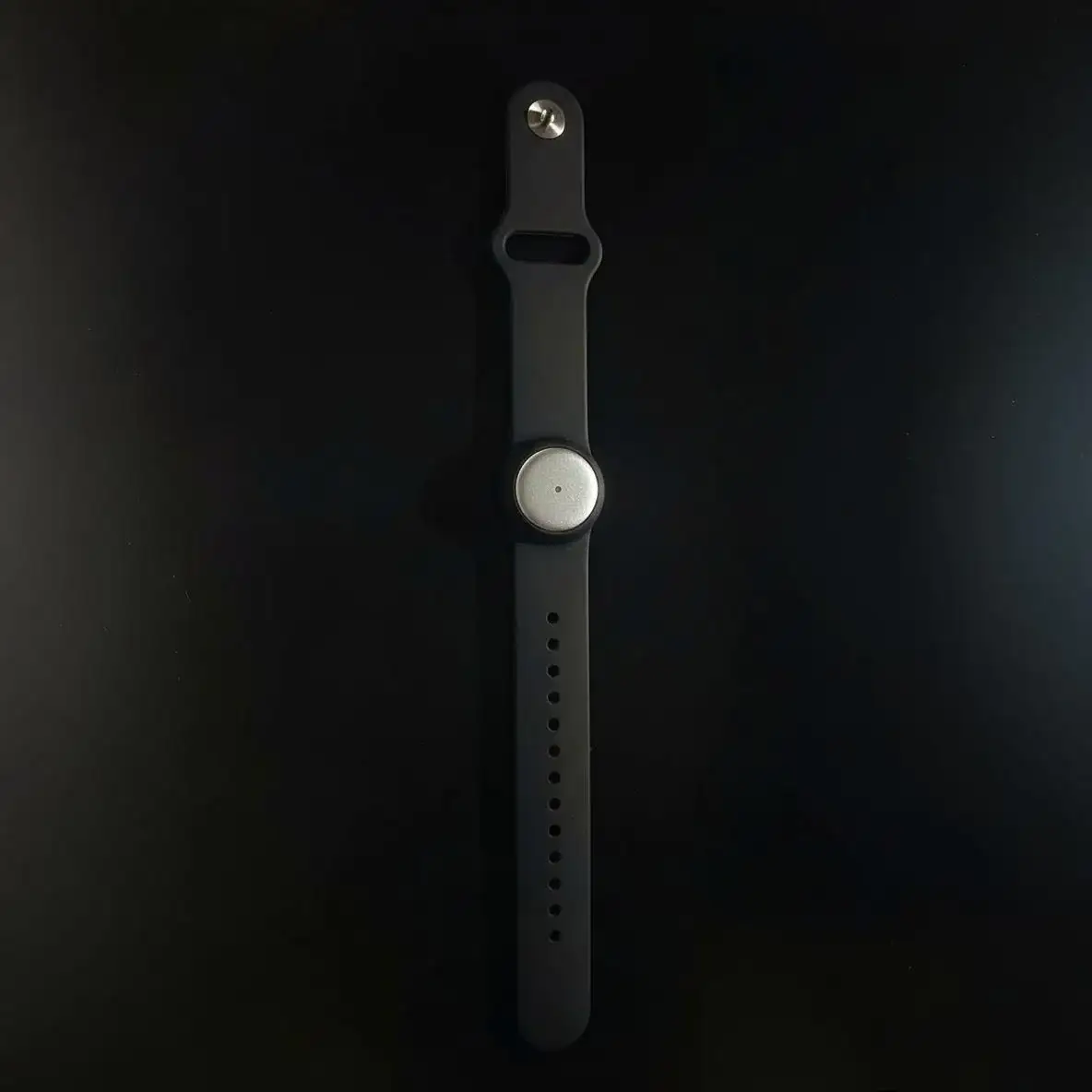 Omi Wristband di Omi Italia - Cinturino Premium in silicone per dispositivo Omi